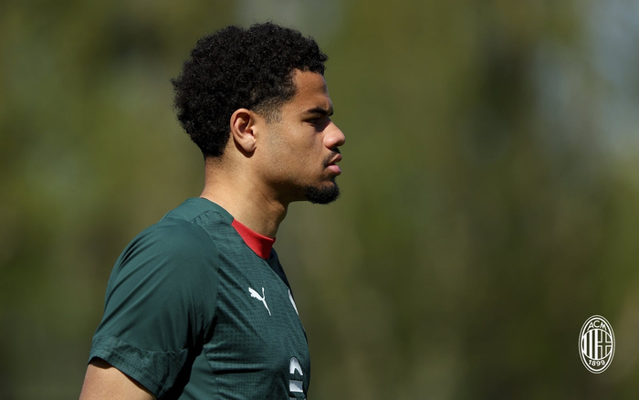 v体育-米兰全员恢复健康备战新赛季|AC米兰|ac米兰|训练_新浪体育_新浪新闻